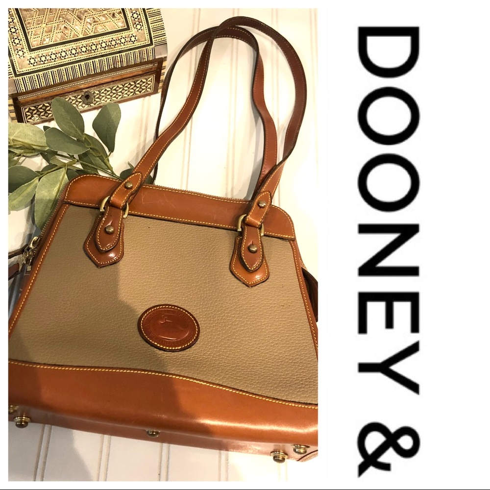 Dooney & Bourke Bag